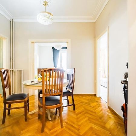 Emporikon Apartment Steps From Historic Center Афины Экстерьер фото