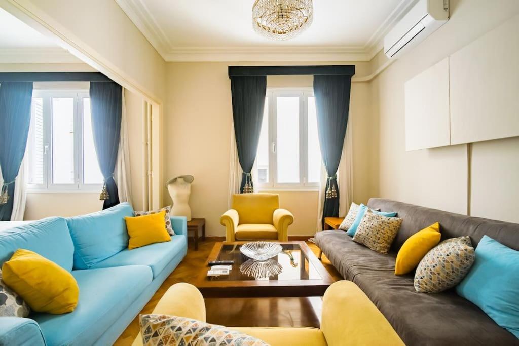 Emporikon Apartment Steps From Historic Center Афины Экстерьер фото